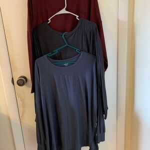 Old Navy Long Sleeve Tops - Burgundy and Charcoal